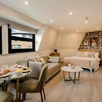 Apart-hotel Your I Clifton Village