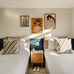 Your I Clifton Village 3* ブリストル