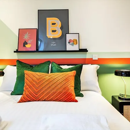 Apartahotel Your I Clifton Village