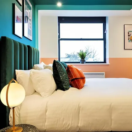 Your I Clifton Village Aparthotel 3*