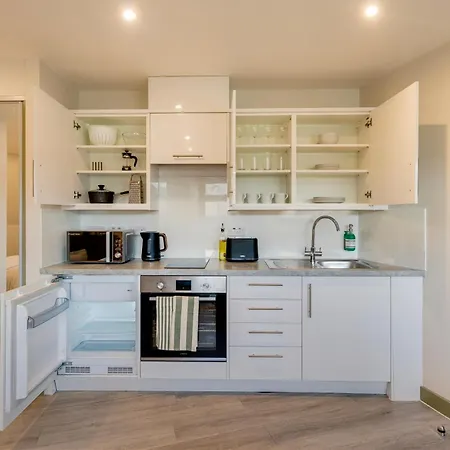 Your I Clifton Village Bristol