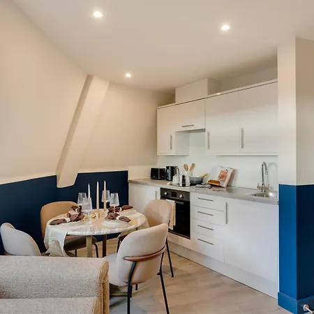 Your I Clifton Village Aparthotel Bristol