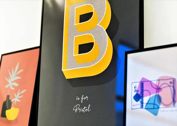 Your I Clifton Village 3* 布里斯托