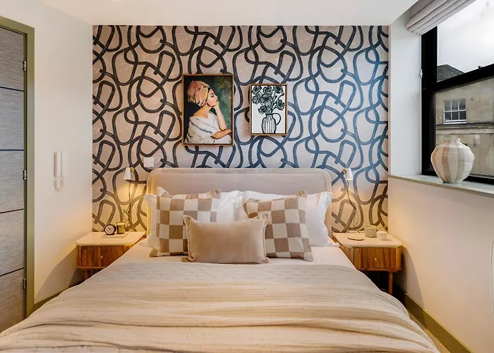 Your I Clifton Village Aparthotel