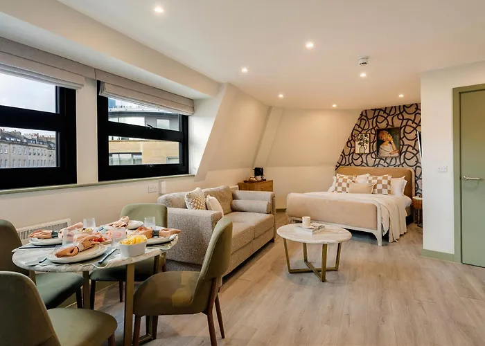 公寓式酒店 Your I Clifton Village