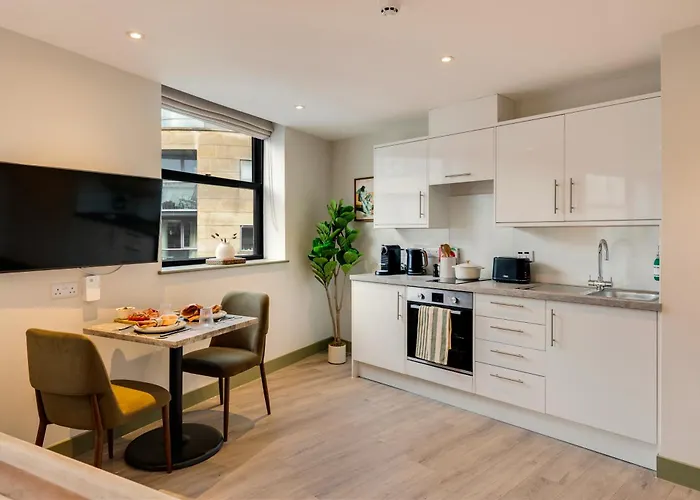 Apart Otel Your I Clifton Village