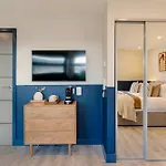شقة فندقية Your I Clifton Village 3*