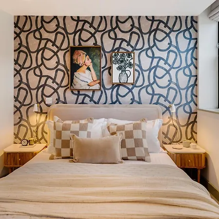 Your I Clifton Village Apartmanhotel