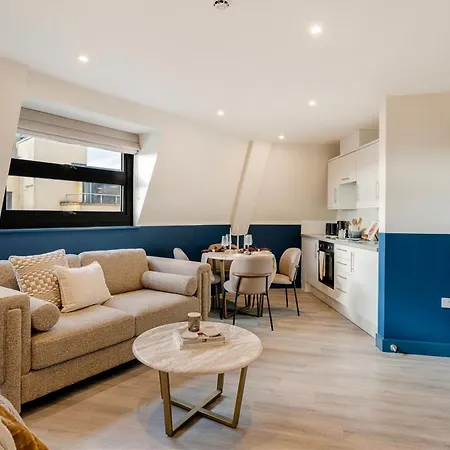 Apartmanhotel Your I Clifton Village