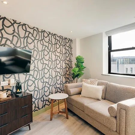 Apartmanhotel Your I Clifton Village