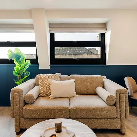 Apartmanhotel Your I Clifton Village 3*