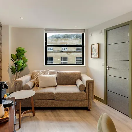 Apartmanhotel Your I Clifton Village