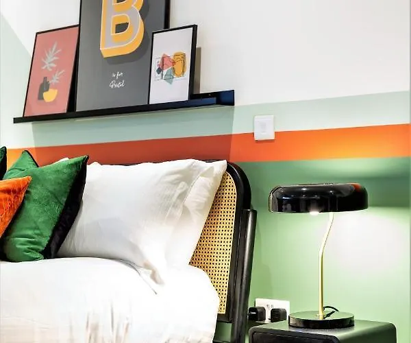 Your I Clifton Village Апарт-отель 3*