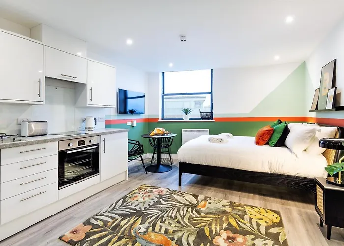 Your I Clifton Village Бристоль