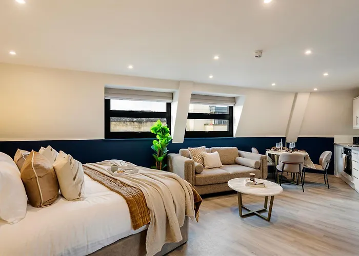 Your I Clifton Village 3* Бристоль